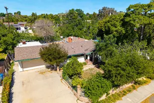 975 E Avenida De Los Arboles, Thousand Oaks, CA 91360 - Photo 3