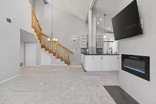 2277 Martinique Ln, Oxnard, CA 93035 - Photo 9