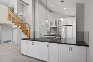 2277 Martinique Ln, Oxnard, CA 93035 - Photo 17