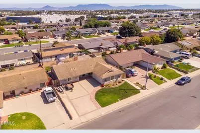 2250 Mono Street, Oxnard, CA 93036 - Photo 5