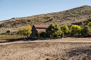 11666 Santa Rosa Rd, Camarillo, CA 93012 - Photo 9