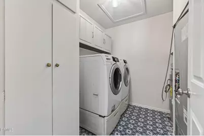 426 N Palm Avenue, Santa Paula, CA 93060 - Photo 31