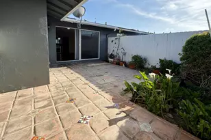137 E Garden Green, Port Hueneme, CA 93041 - Photo 15