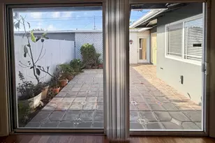 137 E Garden Green, Port Hueneme, CA 93041 - Photo 13