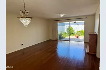 137 E Garden Green, Port Hueneme, CA 93041 - Photo 3