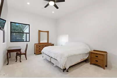 395 Sherwood Court, Thousand Oaks, CA 91361 - Photo 23