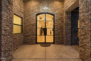 395 Sherwood Ct, Thousand Oaks, CA 91361 - Photo 9