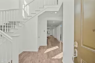 693 Nile River Dr, Oxnard, CA 93036 - Photo 3