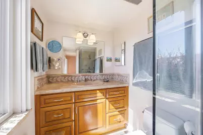 271 Calle Higuera, Camarillo, CA 93010 - Photo 17