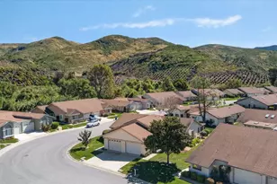 42063 Village 42, Camarillo, CA 93012 - Photo 27