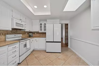 42063 Village 42, Camarillo, CA 93012 - Photo 11