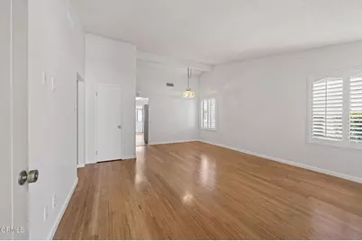 42063 Village 42, Camarillo, CA 93012 - Photo 5