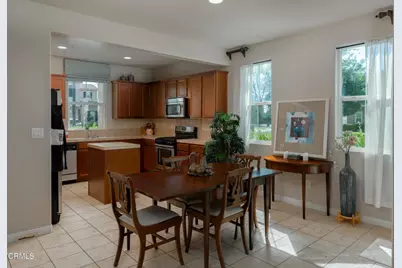 1927 Holt Rinehart Avenue, Bakersfield, CA 93311 - Photo 13