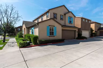 1927 Holt Rinehart Avenue, Bakersfield, CA 93311 - Photo 7