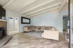 3248 Ocean Dr, Oxnard, CA 93035 - Photo 3