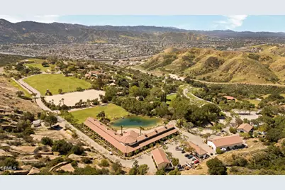 2940 Kuehner Drive, Simi Valley, CA 93063 - Photo 33