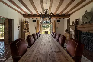 2940 Kuehner Dr, Simi Valley, CA 93063 - Photo 43