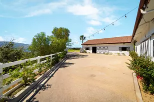 2940 Kuehner Dr, Simi Valley, CA 93063 - Photo 61