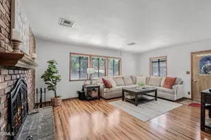 10411 Johanna Ave, Los Angeles, CA 91040 - Photo 7