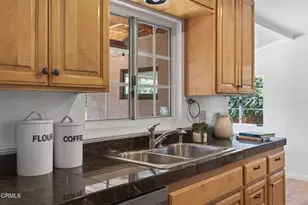 1054 Fairview Rd, Ojai, CA 93023 - Photo 17