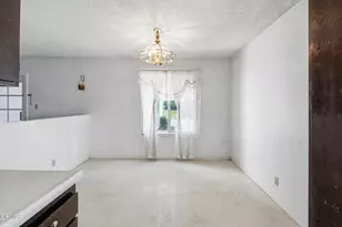 740 Benson Way, Thousand Oaks, CA 91360 - Photo 9