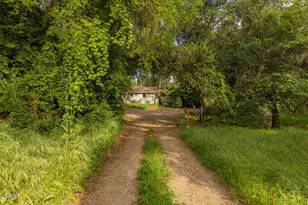 11954 Sulphur Mountain Rd, Ojai, CA 93023 - Photo 13