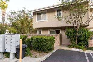 741 Warwick Ave, Thousand Oaks, CA 91360 - Photo 37