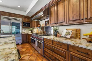 2296 Applewood Ln, Camarillo, CA 93012 - Photo 19