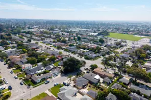 127 Glen Ellen Dr, Ventura, CA 93003 - Photo 43