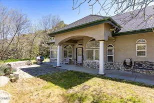 26050 Cumberland Rd, Tehachapi, CA 93561 - Photo 3