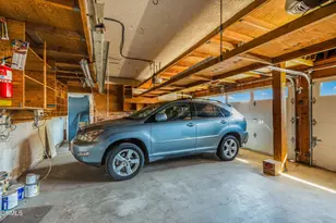 327 Bethany St, Thousand Oaks, CA 91360 - Photo 41