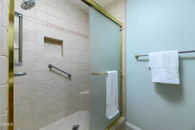 40218 Village 40, Camarillo, CA 93012 - Photo 17