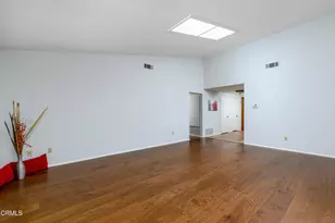 40218 Village 40, Camarillo, CA 93012 - Photo 27