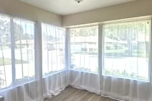 13215 Village 13, Camarillo, CA 93012 - Photo 11