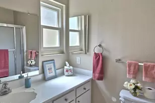 13215 Village 13, Camarillo, CA 93012 - Photo 15