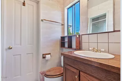 17835 Tarzana Street, Encino, CA 91316 - Photo 17