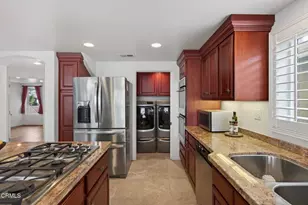 264 Hollywood Blvd, Oxnard, CA 93035 - Photo 31