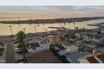264 Hollywood Boulevard, Oxnard, CA 93035 - Photo 43