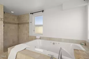 264 Hollywood Blvd, Oxnard, CA 93035 - Photo 27