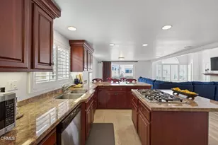 264 Hollywood Blvd, Oxnard, CA 93035 - Photo 27