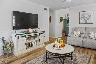 472 Madreselva Court, Camarillo, CA 93012 - Photo 5