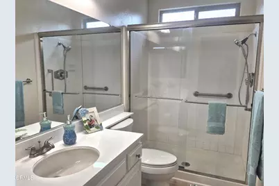42028 Village 42, Camarillo, CA 93012 - Photo 25