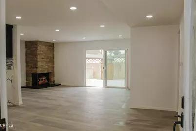 1430 Huntswood Way, Oxnard, CA 93030 - Photo 3