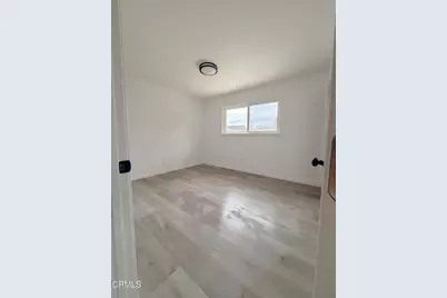 1430 Huntswood Way, Oxnard, CA 93030 - Photo 11