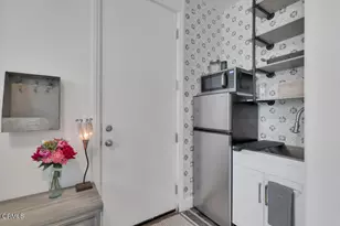 2672 Cedar St, Ventura, CA 93001 - Photo 27