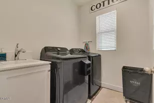 2672 Cedar St, Ventura, CA 93001 - Photo 45