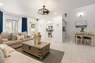 238 Camino Toluca, Camarillo, CA 93010 - Photo 3