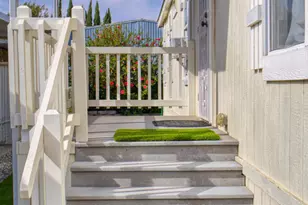 57 Via Sintra, Camarillo, CA 93012 - Photo 5