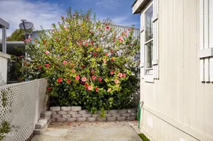 57 Via Sintra, Camarillo, CA 93012 - Photo 5