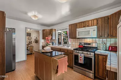 17448 Keswick Street, Northridge, CA 91325 - Photo 11